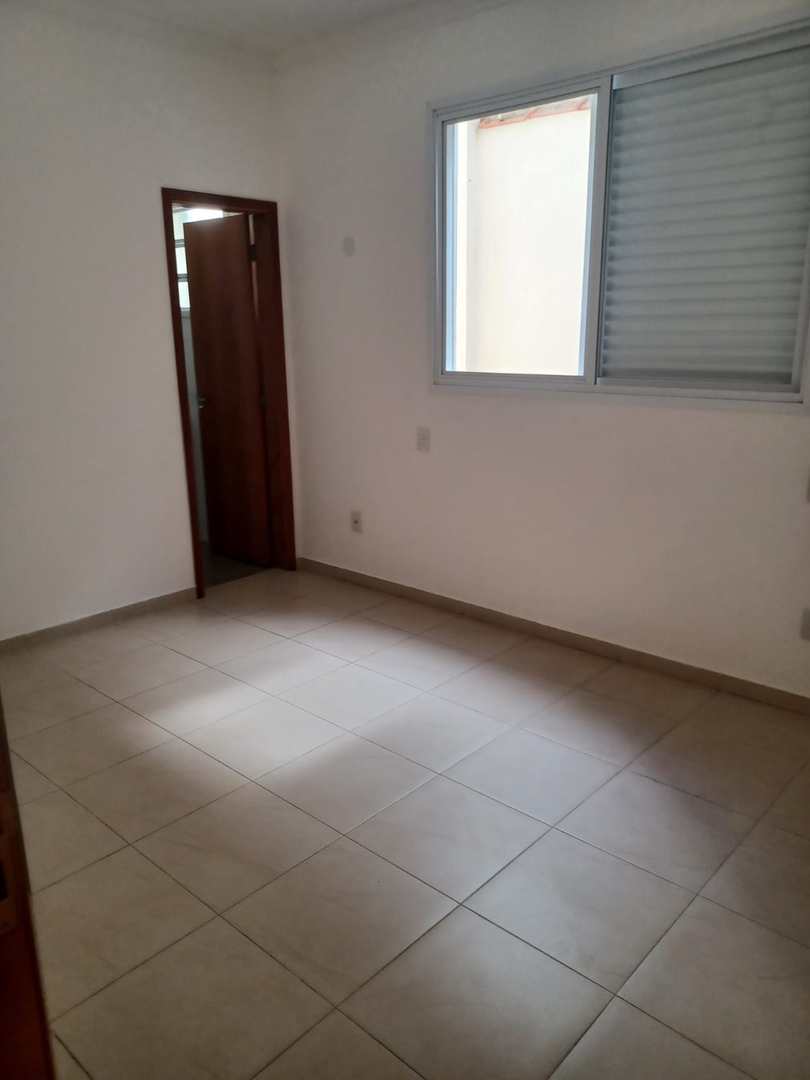 Casa à venda com 3 quartos, 150m² - Foto 12