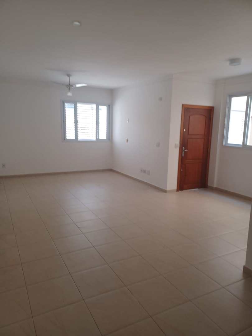 Casa à venda com 3 quartos, 150m² - Foto 5