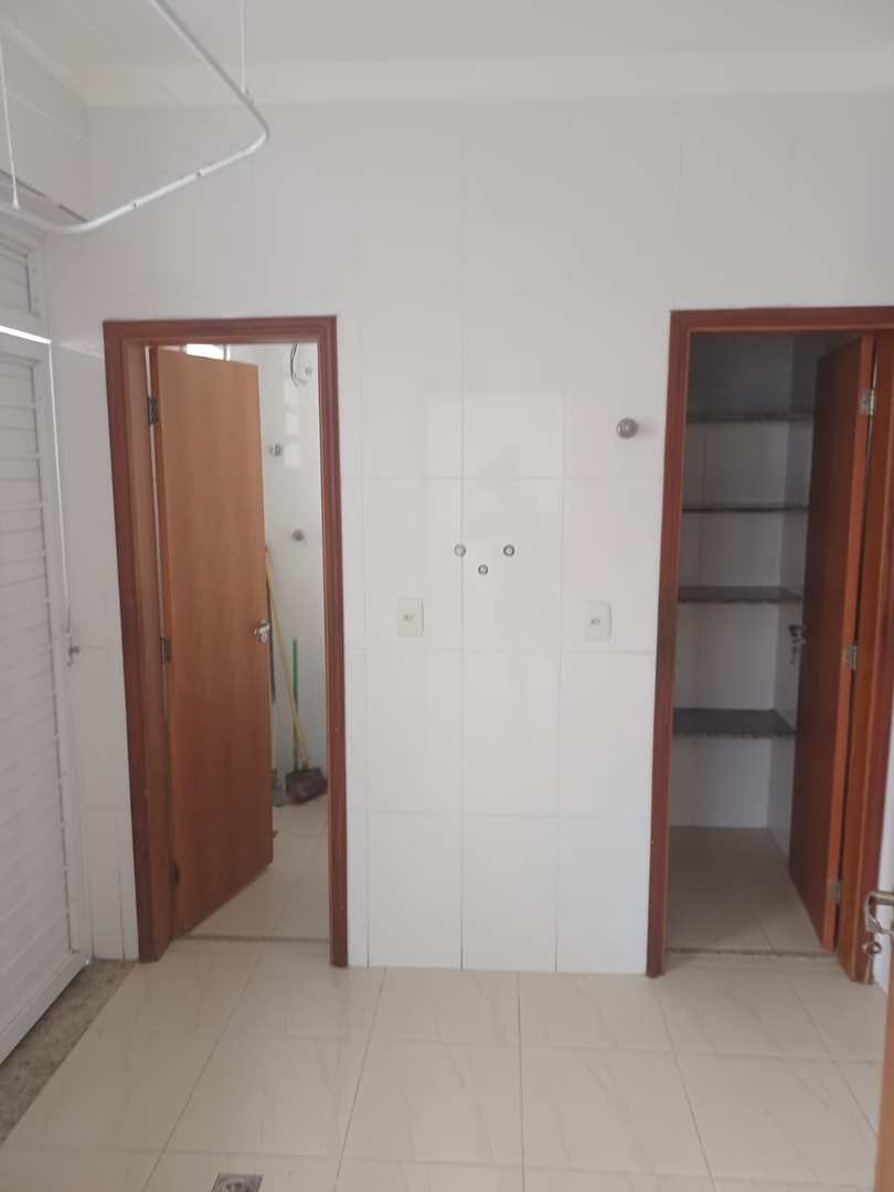 Casa à venda com 3 quartos, 150m² - Foto 25