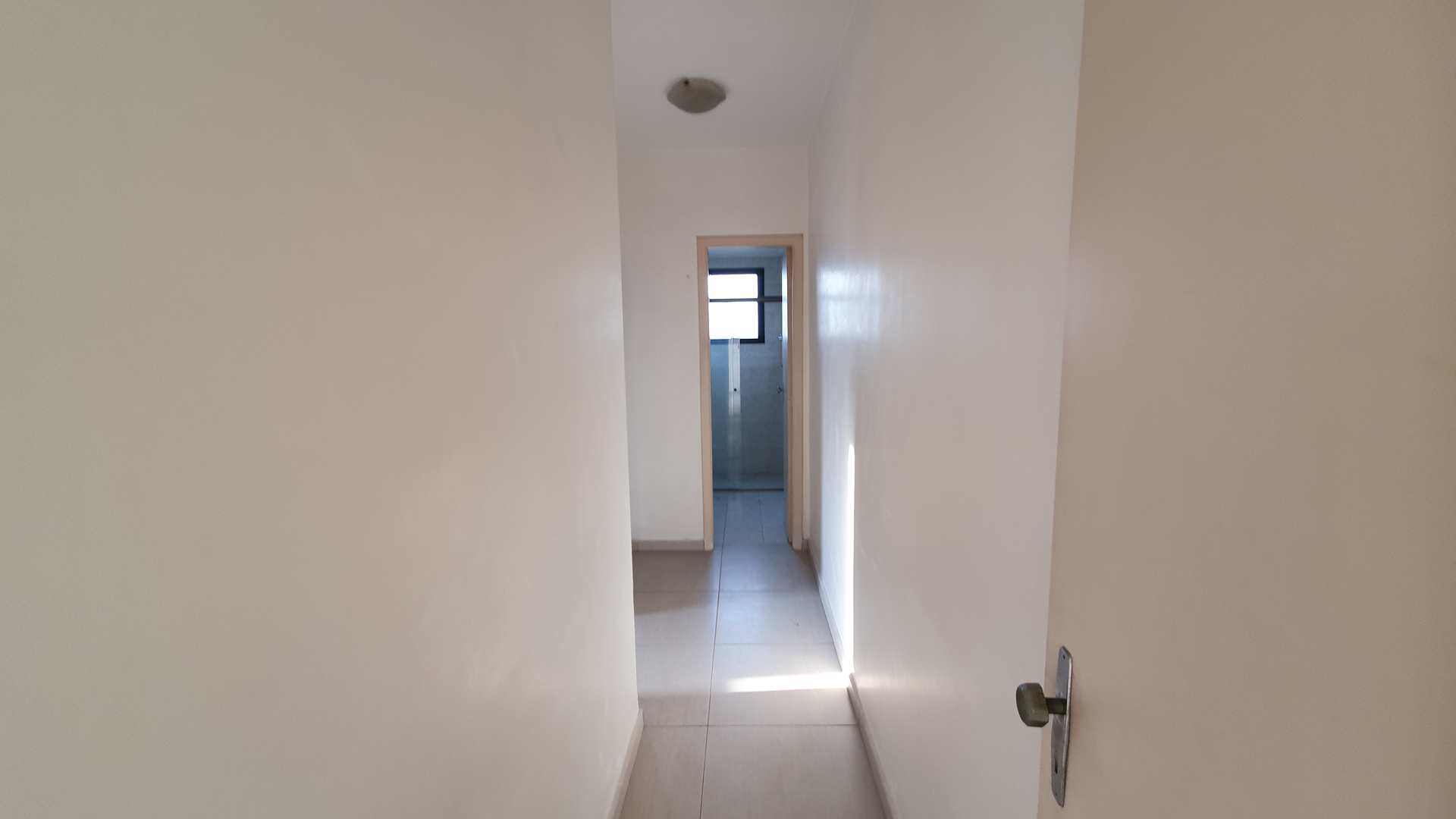 Apartamento à venda com 2 quartos, 80m² - Foto 21