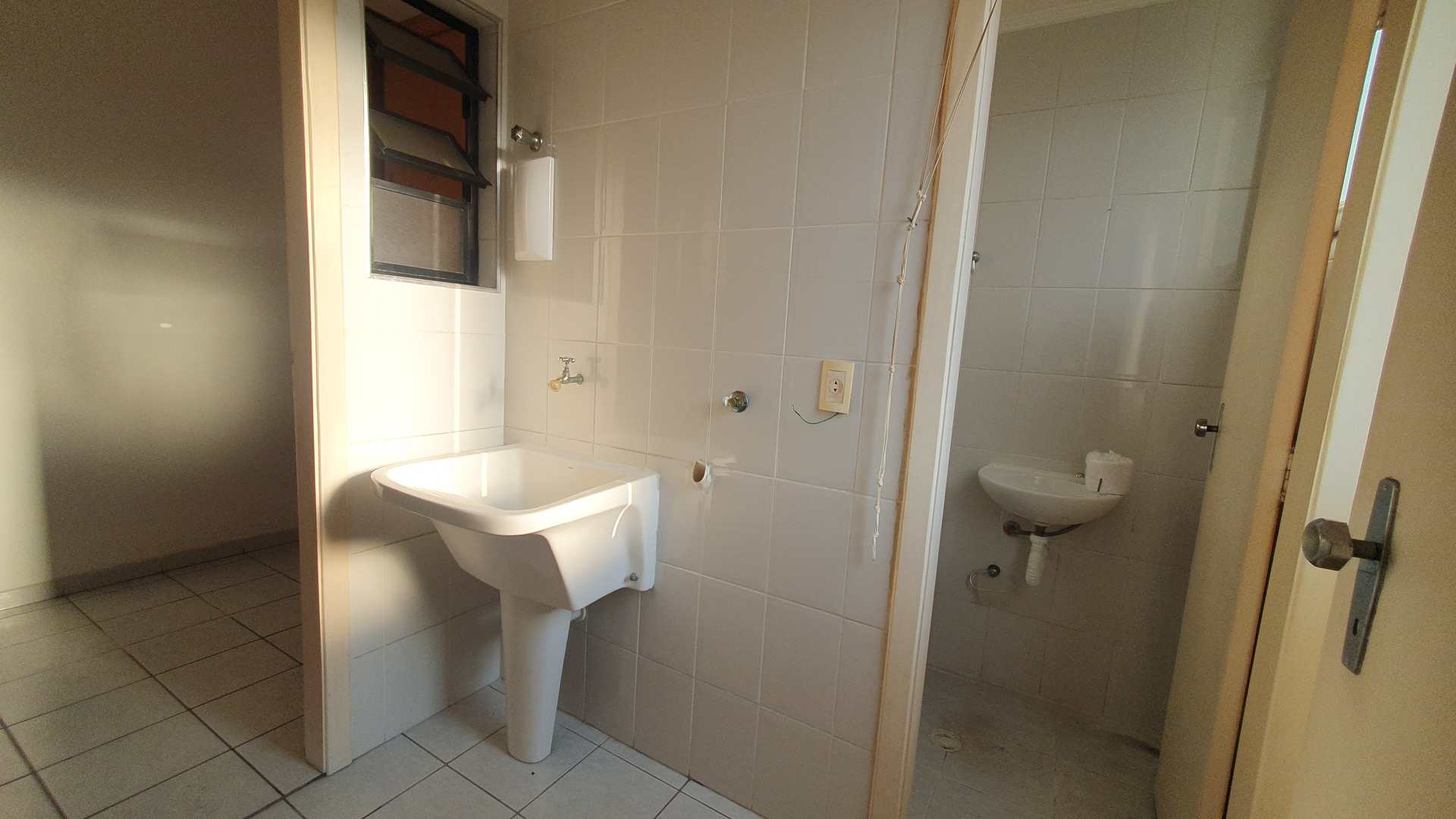 Apartamento à venda com 2 quartos, 80m² - Foto 23