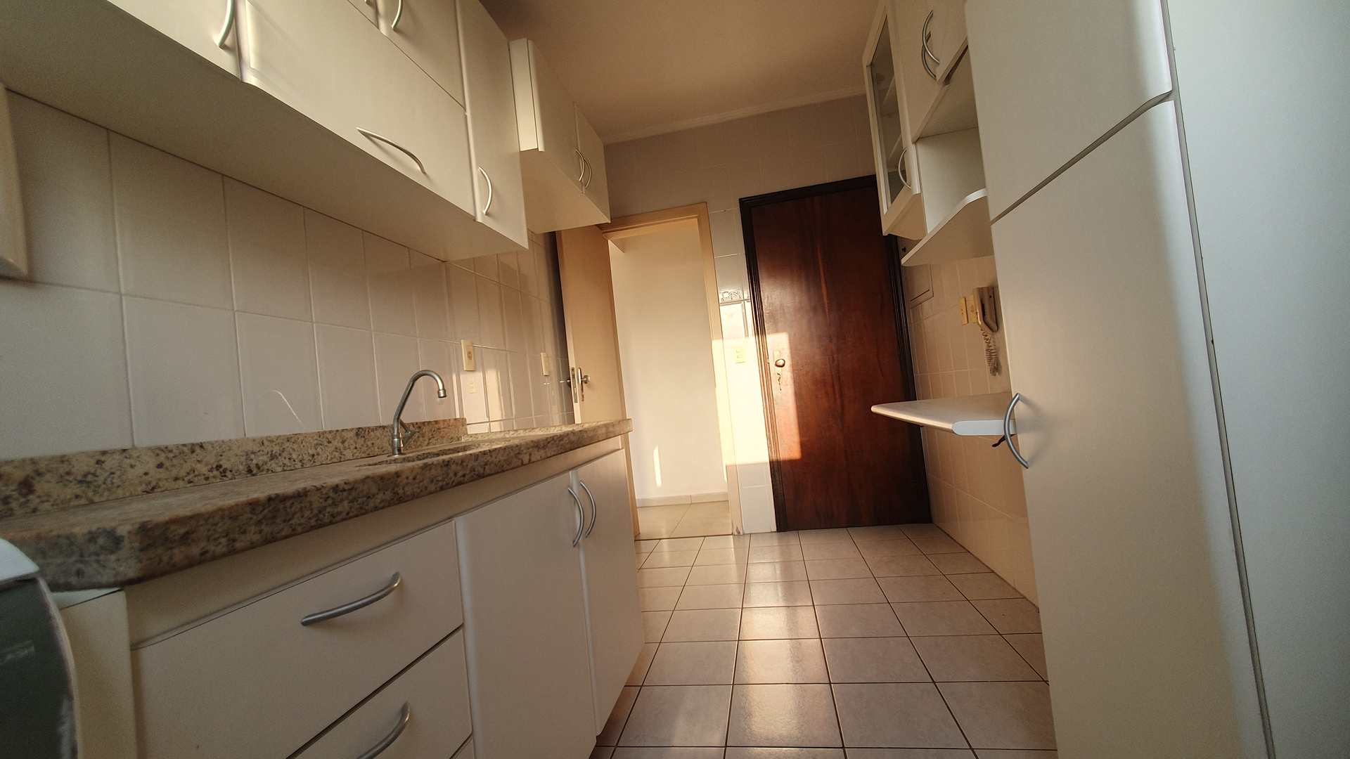 Apartamento à venda com 2 quartos, 80m² - Foto 10