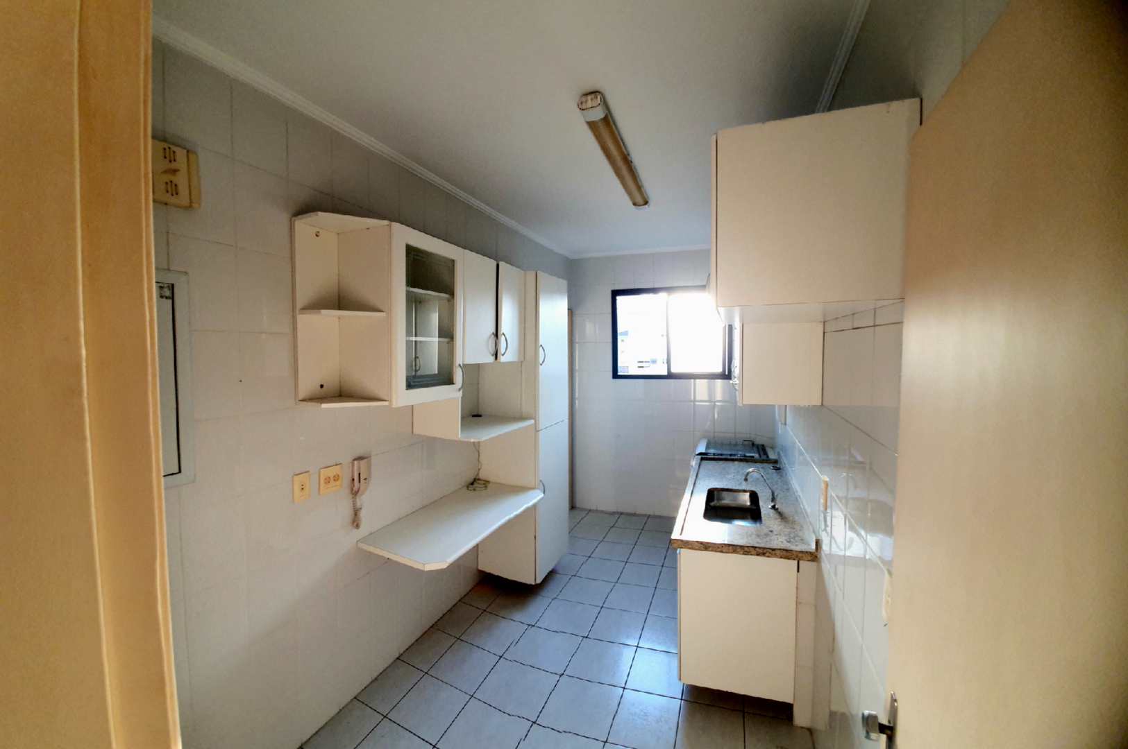 Apartamento à venda com 2 quartos, 80m² - Foto 11