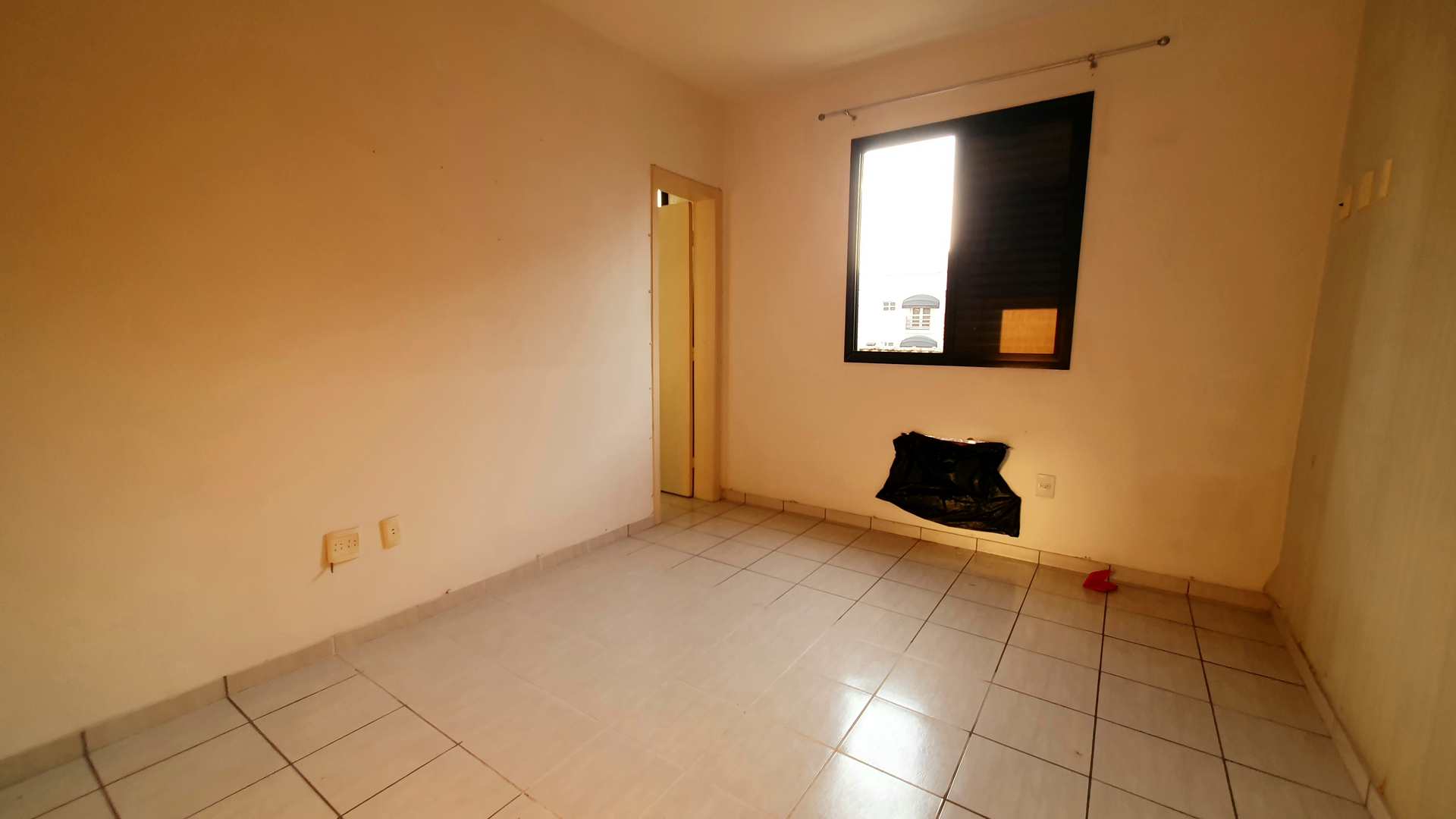 Apartamento à venda com 2 quartos, 80m² - Foto 17