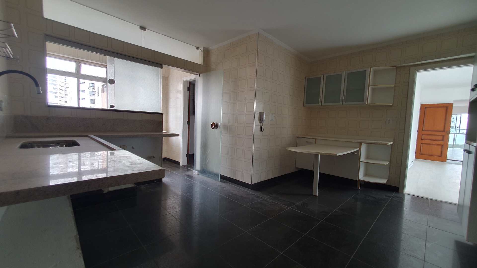 Apartamento à venda com 3 quartos, 162m² - Foto 32