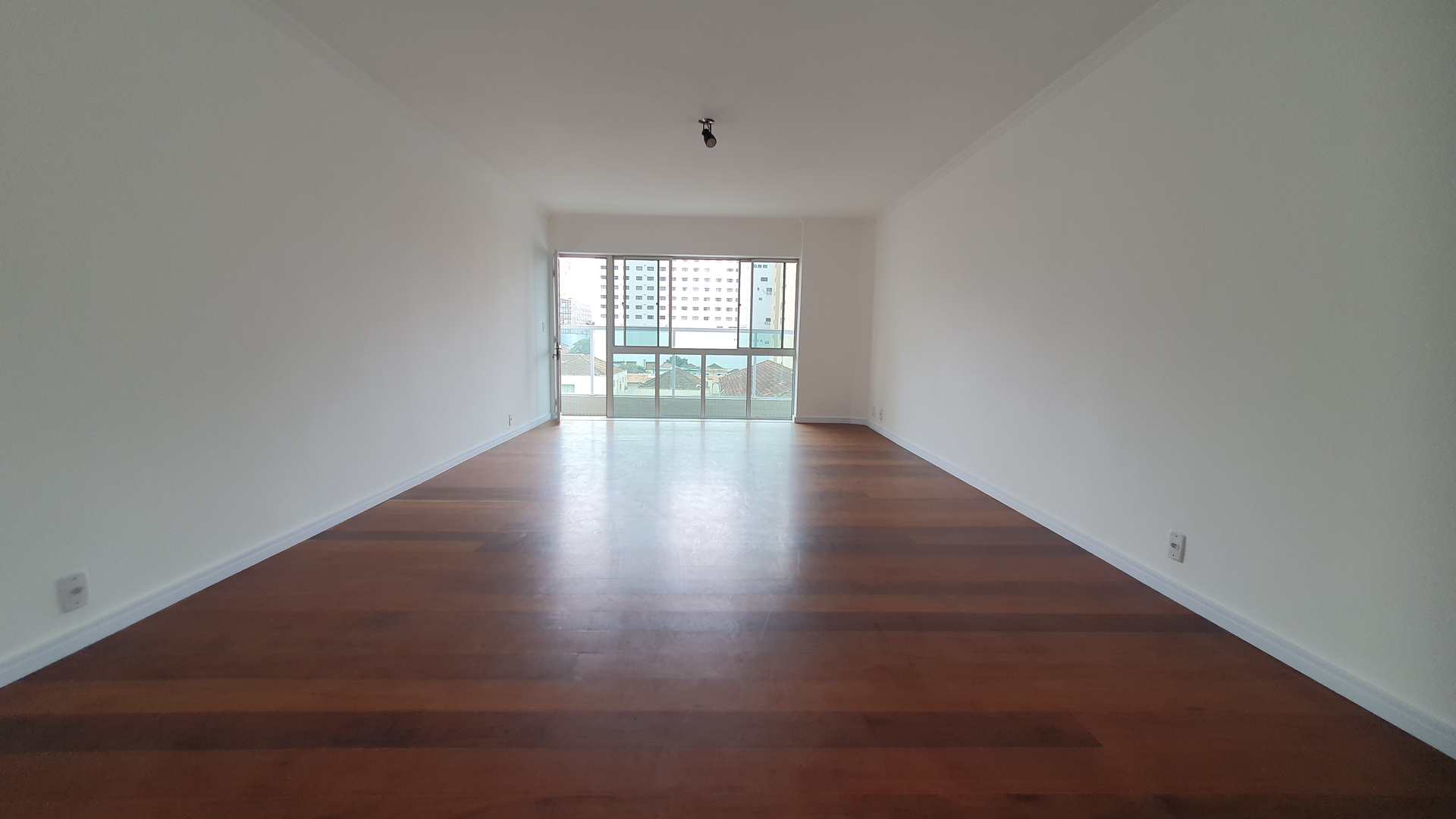 Apartamento à venda com 3 quartos, 162m² - Foto 9