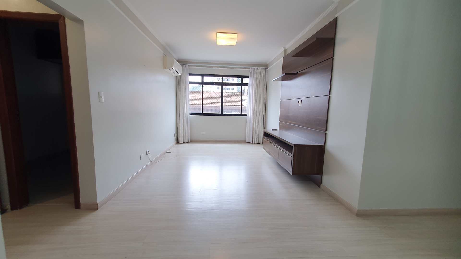 Apartamento à venda com 2 quartos, 99m² - Foto 4