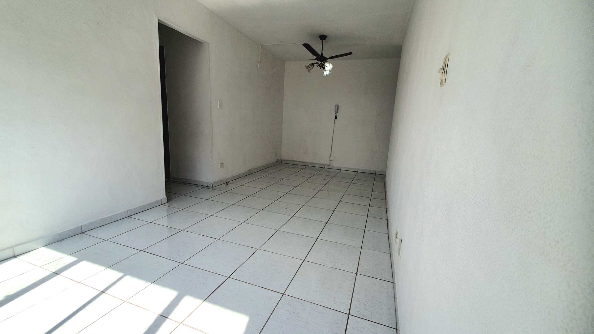 Apartamento à venda com 2 quartos, 68m² - Foto 5