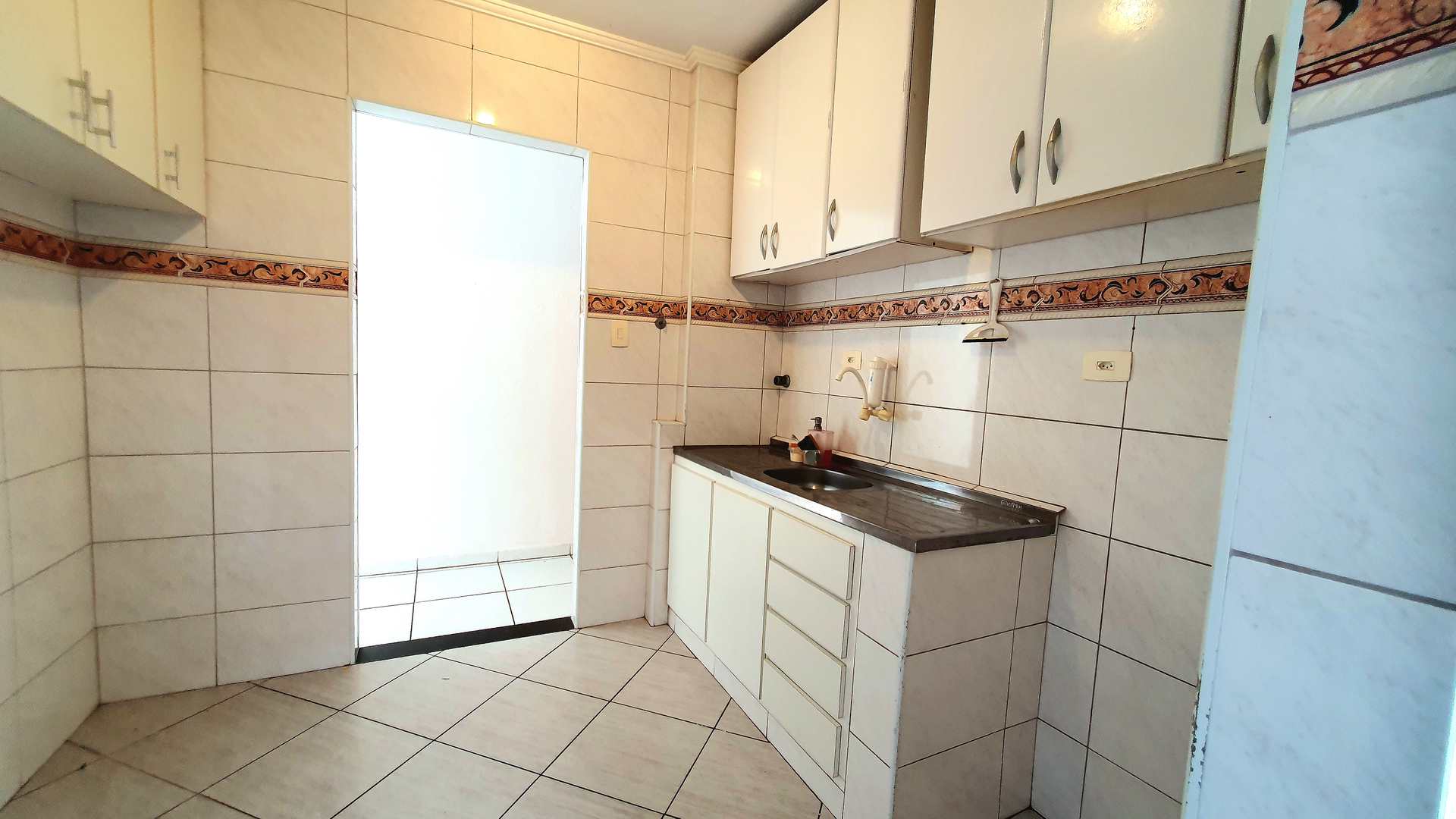 Apartamento à venda com 2 quartos, 68m² - Foto 8