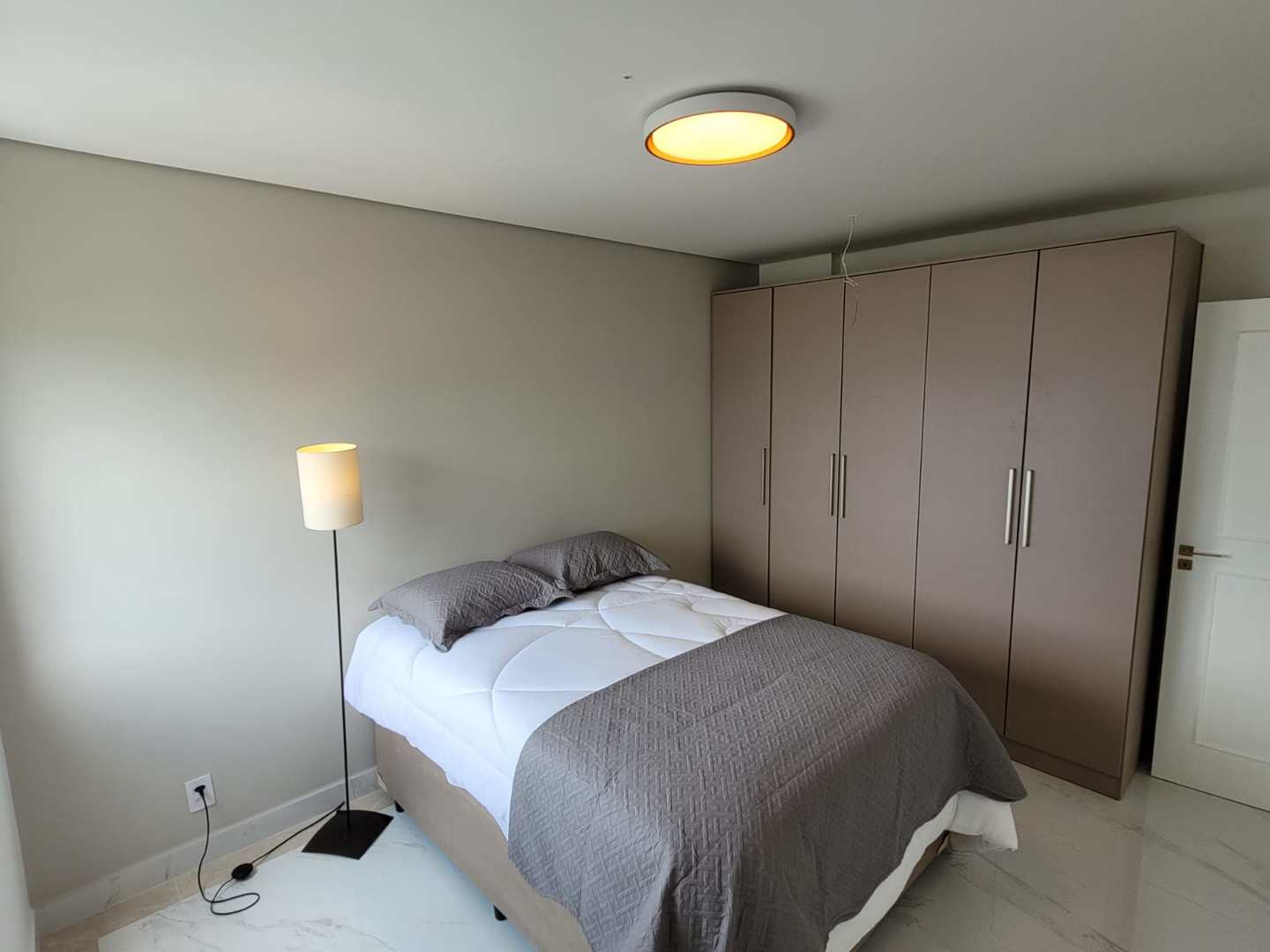 Apartamento à venda com 2 quartos, 85m² - Foto 23