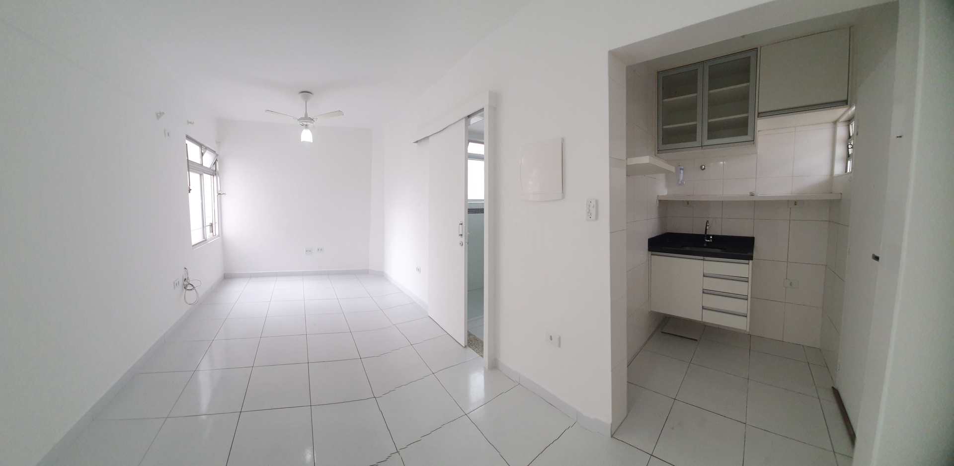 Apartamento à venda com 1 quarto, 36m² - Foto 2