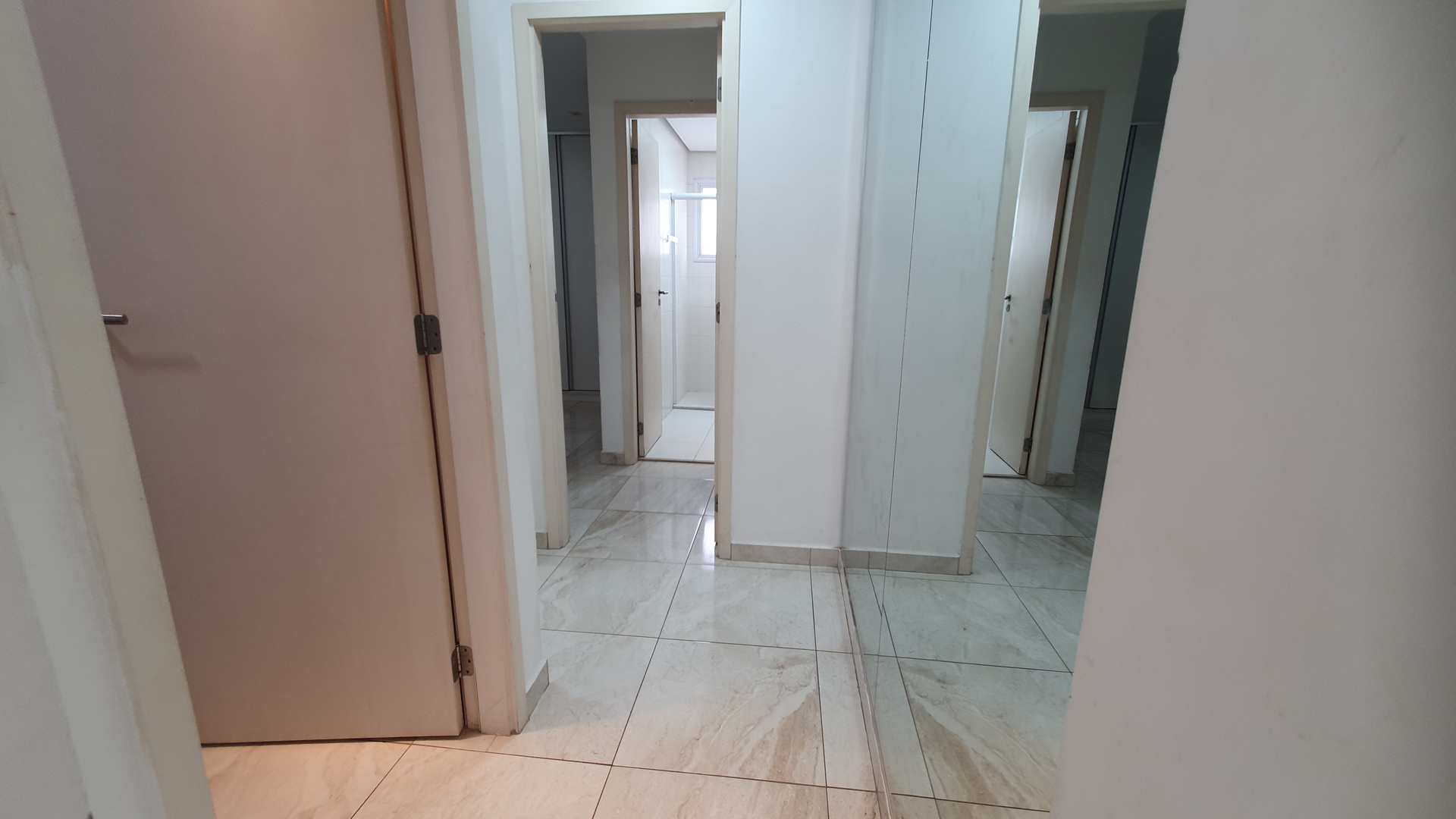 Apartamento à venda e aluguel com 2 quartos, 77m² - Foto 9