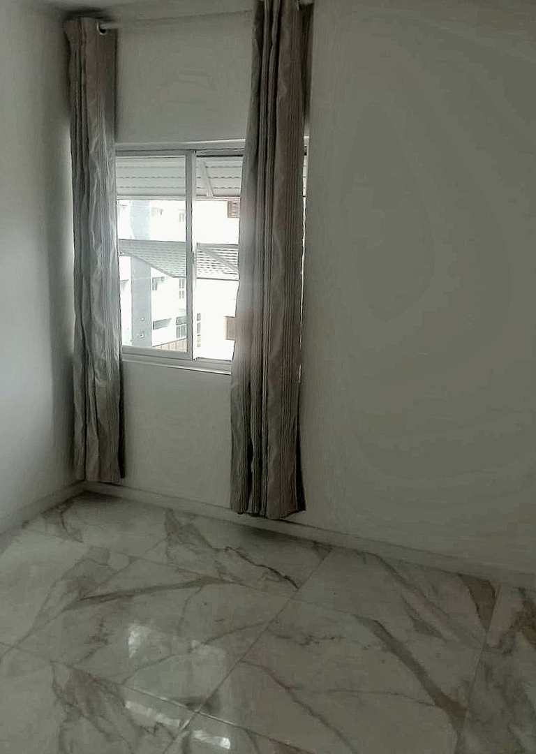 Apartamento à venda com 1 quarto, 33m² - Foto 1