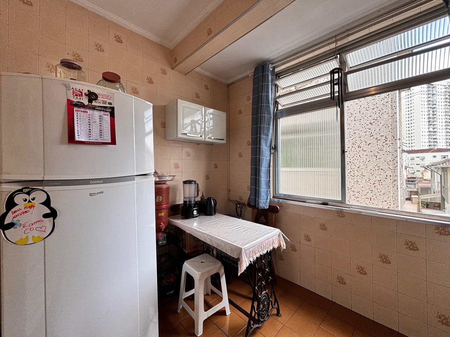 Apartamento à venda com 2 quartos, 62m² - Foto 2