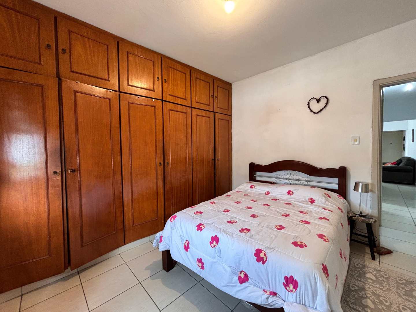 Apartamento à venda com 2 quartos, 62m² - Foto 12