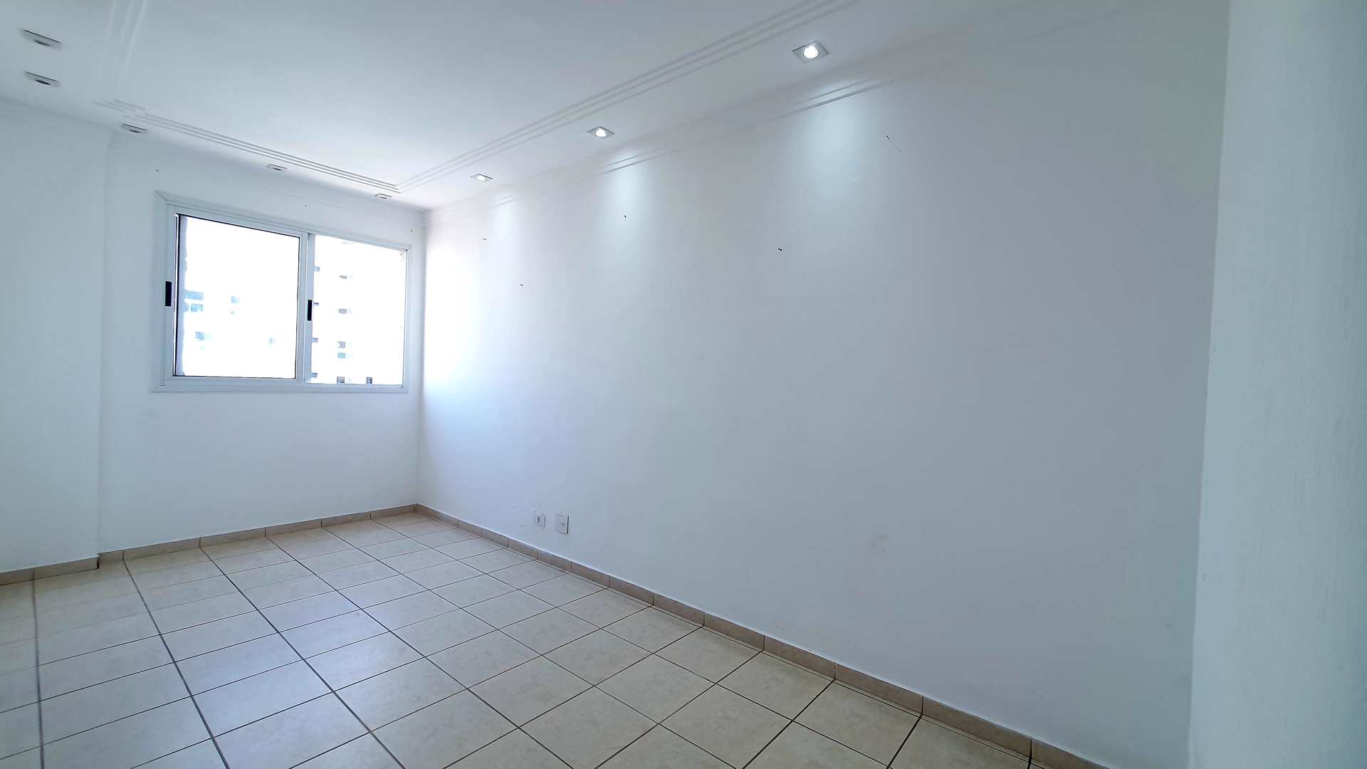 Apartamento à venda com 4 quartos, 150m² - Foto 6