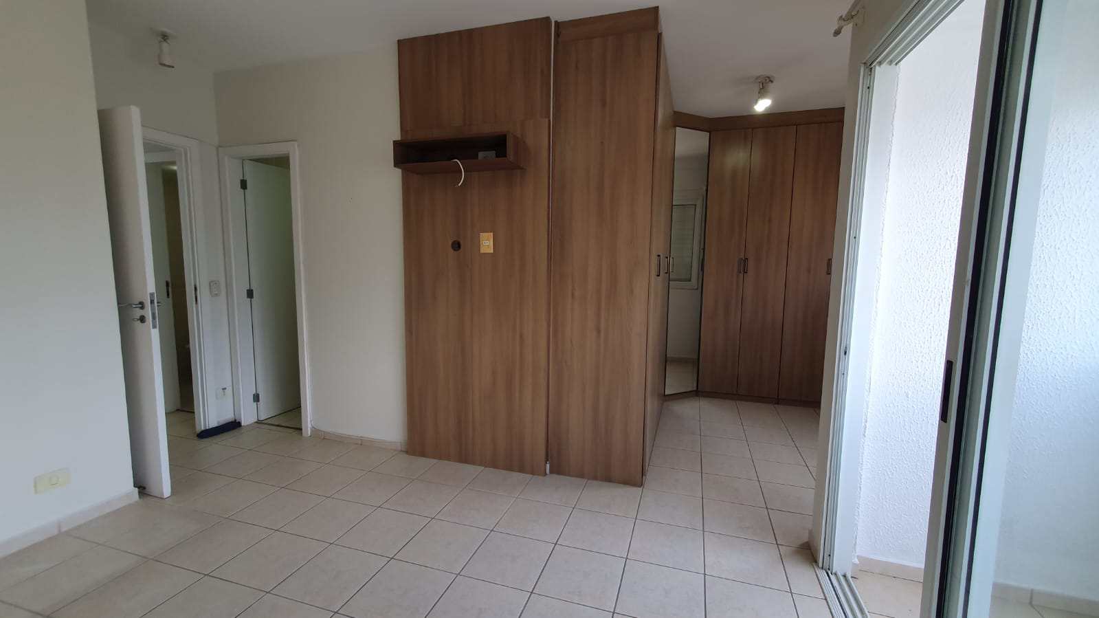 Apartamento à venda com 4 quartos, 250m² - Foto 42