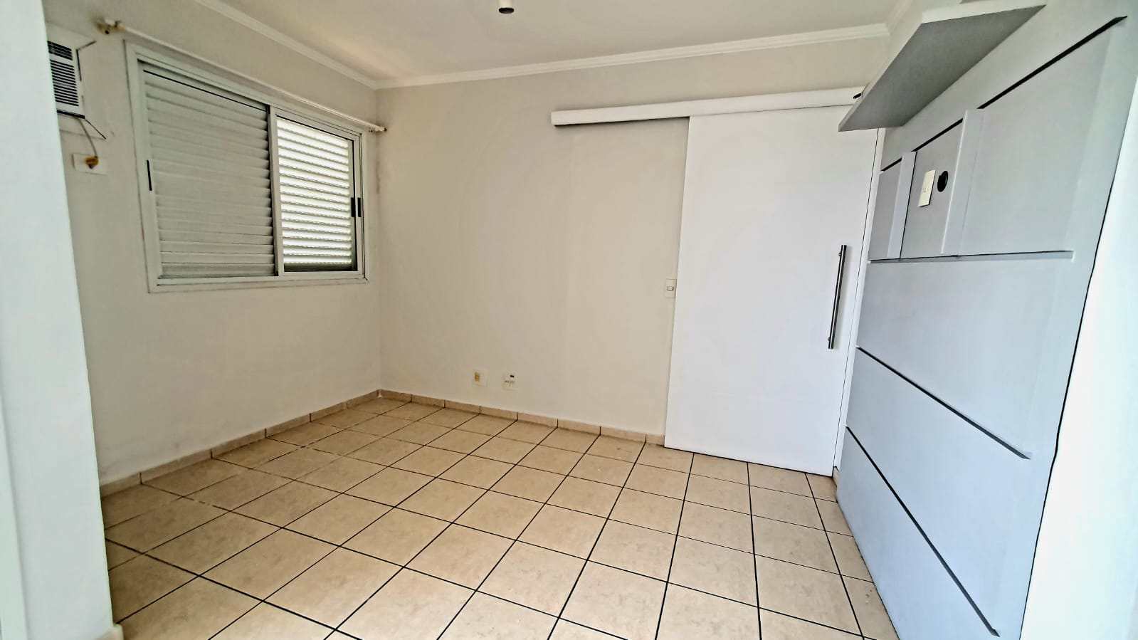 Apartamento à venda com 4 quartos, 250m² - Foto 11