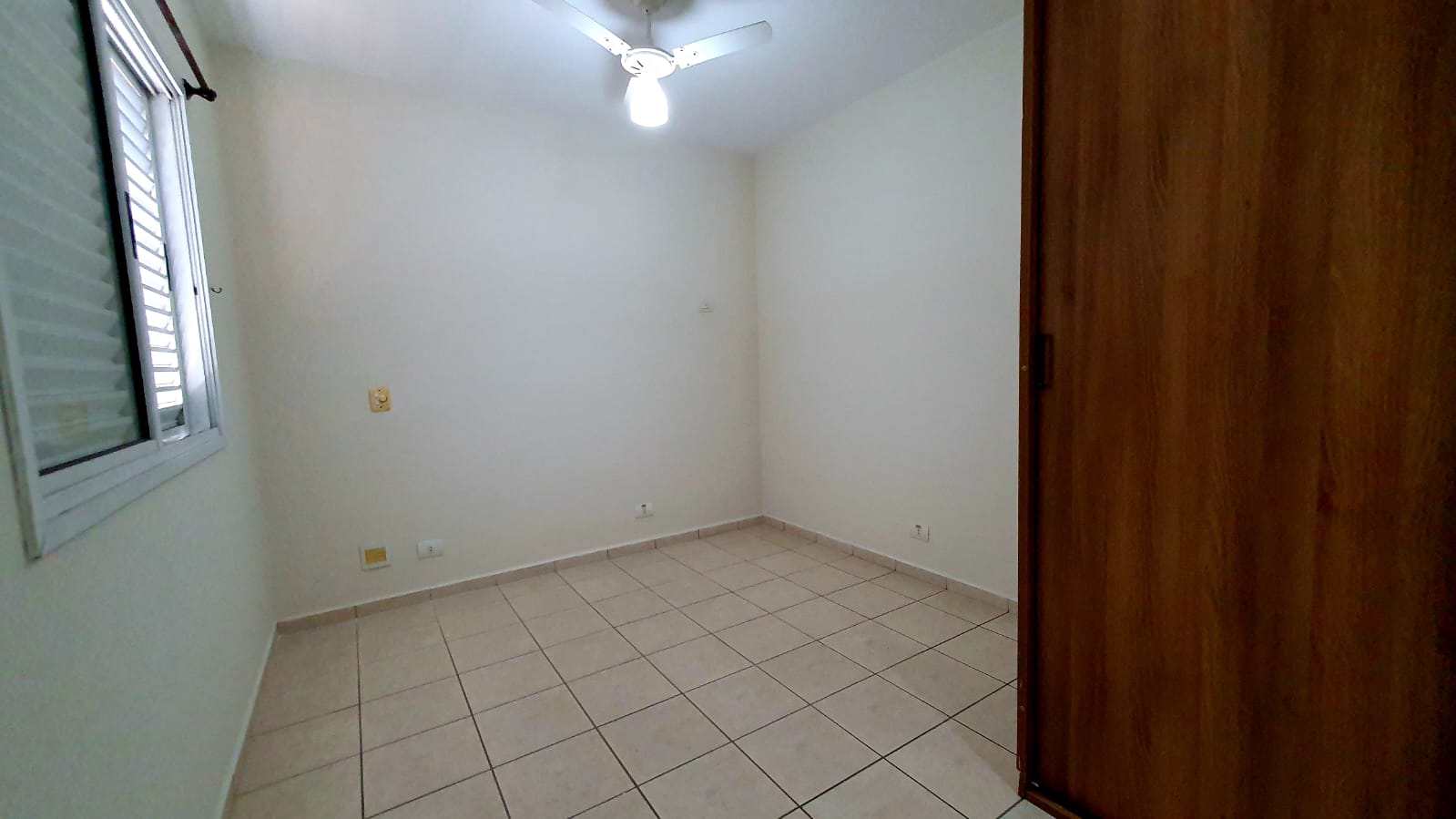 Apartamento à venda com 4 quartos, 250m² - Foto 17