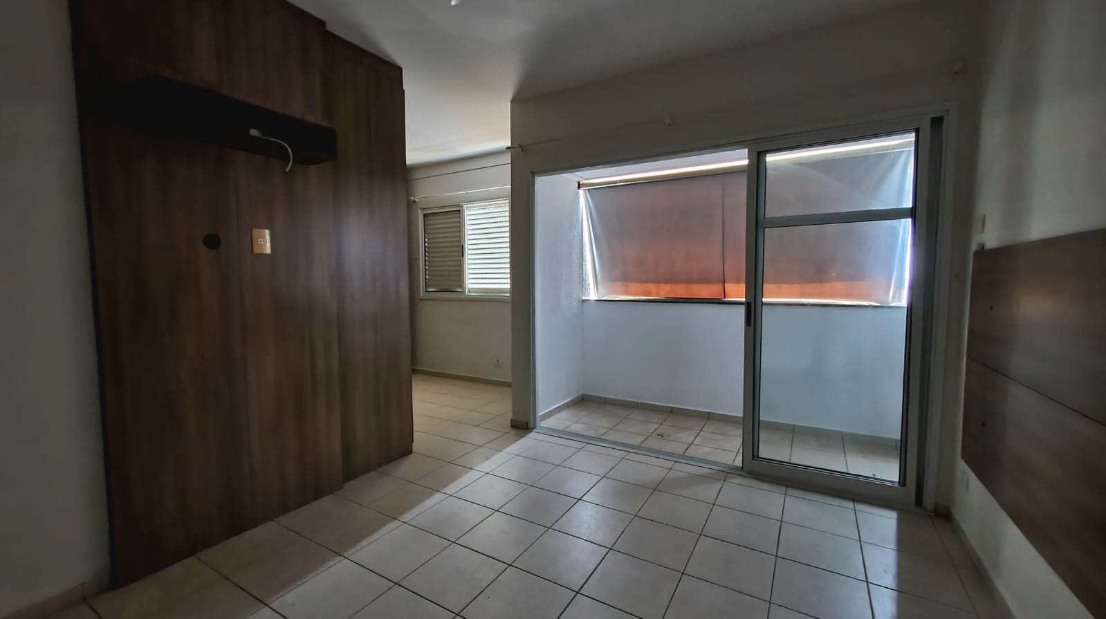 Apartamento à venda com 4 quartos, 250m² - Foto 3