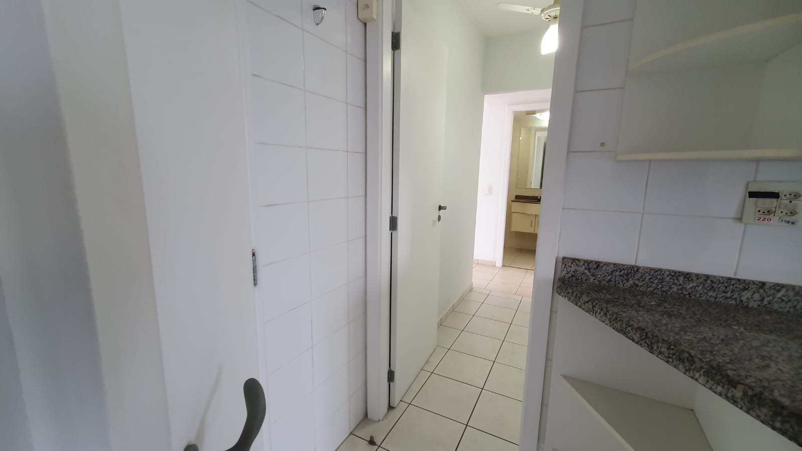 Apartamento à venda com 4 quartos, 250m² - Foto 28