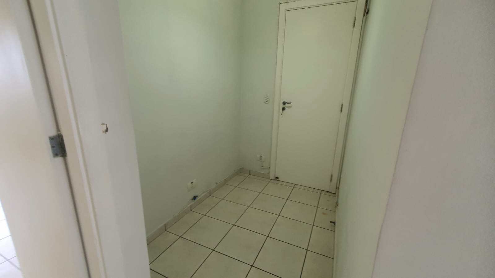 Apartamento à venda com 4 quartos, 250m² - Foto 29