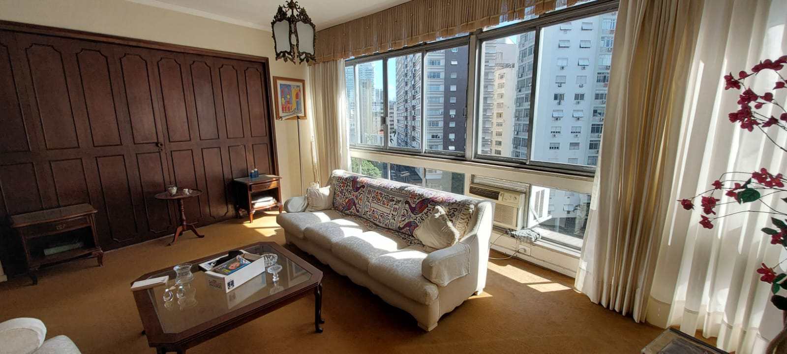 Apartamento à venda com 3 quartos, 228m² - Foto 30