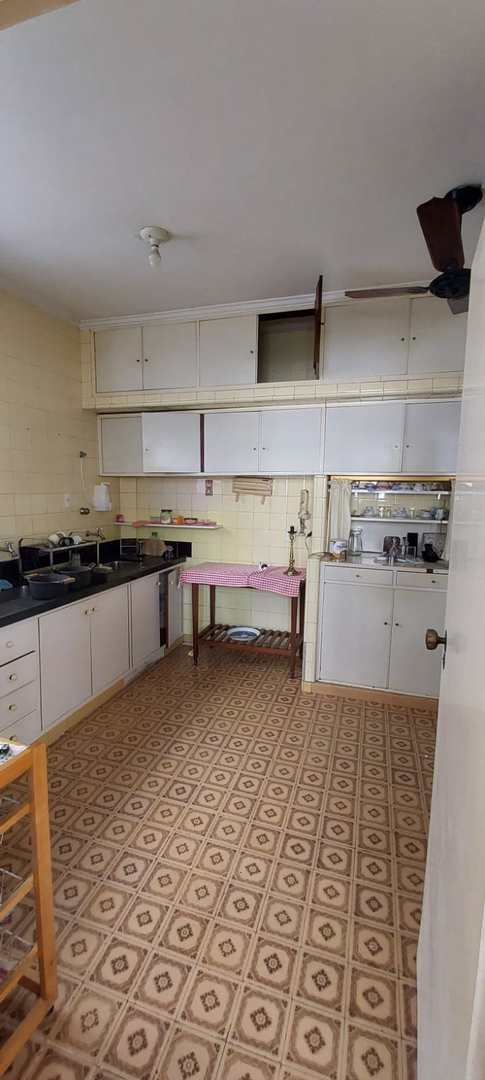 Apartamento à venda com 3 quartos, 228m² - Foto 17