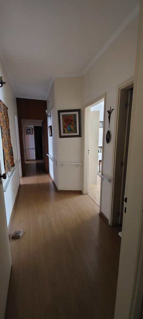 Apartamento à venda com 3 quartos, 228m² - Foto 14