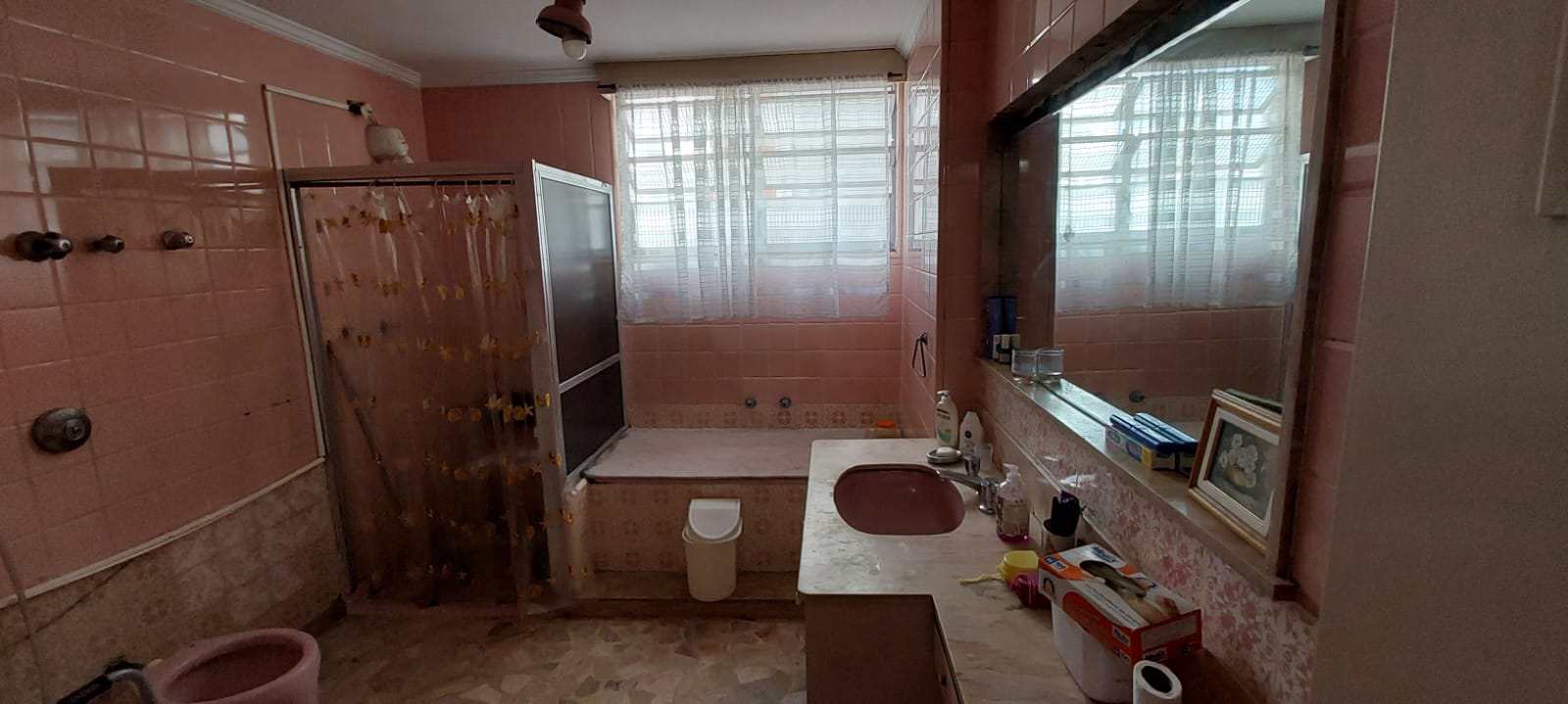 Apartamento à venda com 3 quartos, 228m² - Foto 19