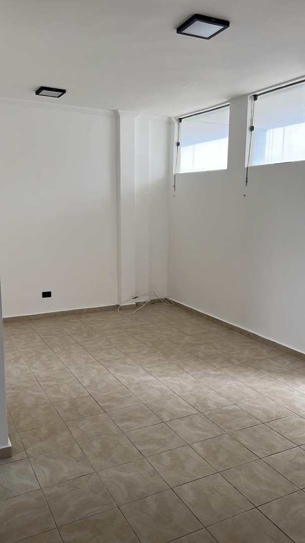 Apartamento para alugar com 1 quarto, 70m² - Foto 8