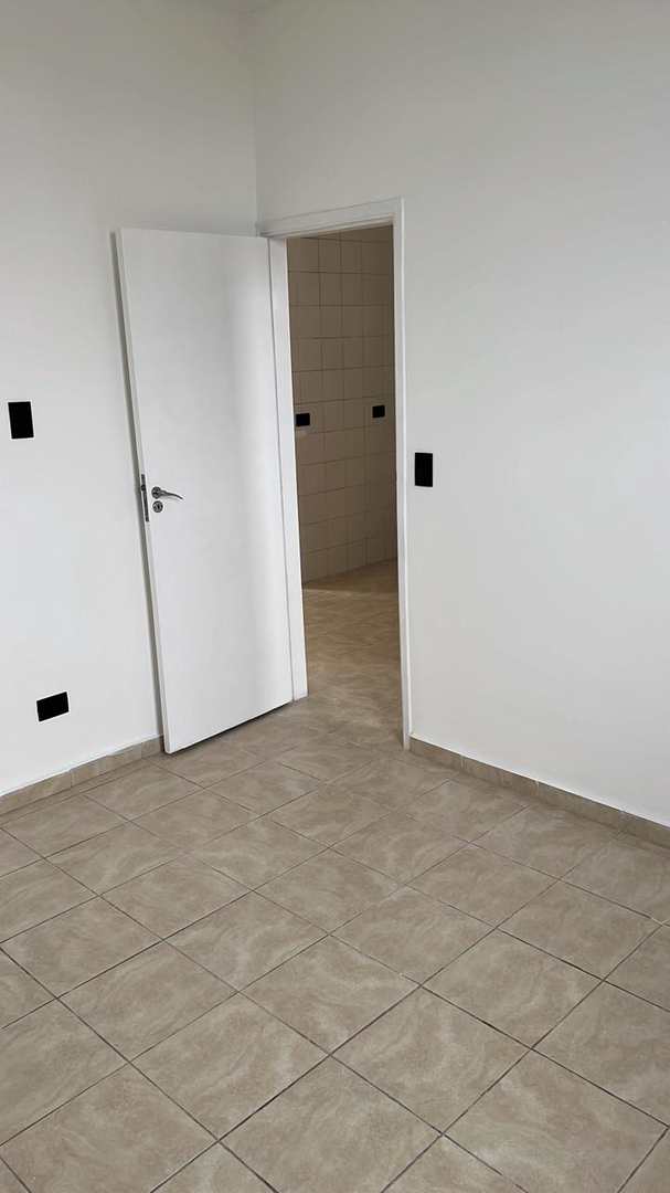 Apartamento para alugar com 1 quarto, 70m² - Foto 11