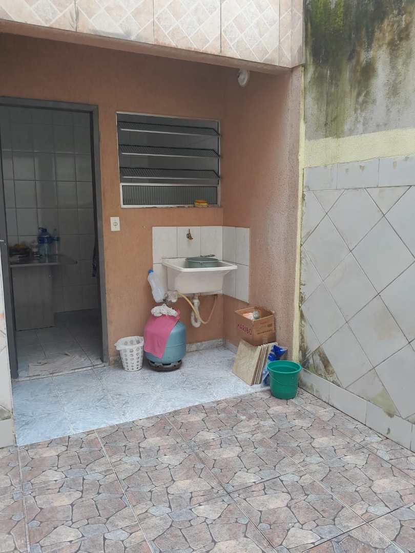 Sobrado à venda com 2 quartos, 59m² - Foto 4