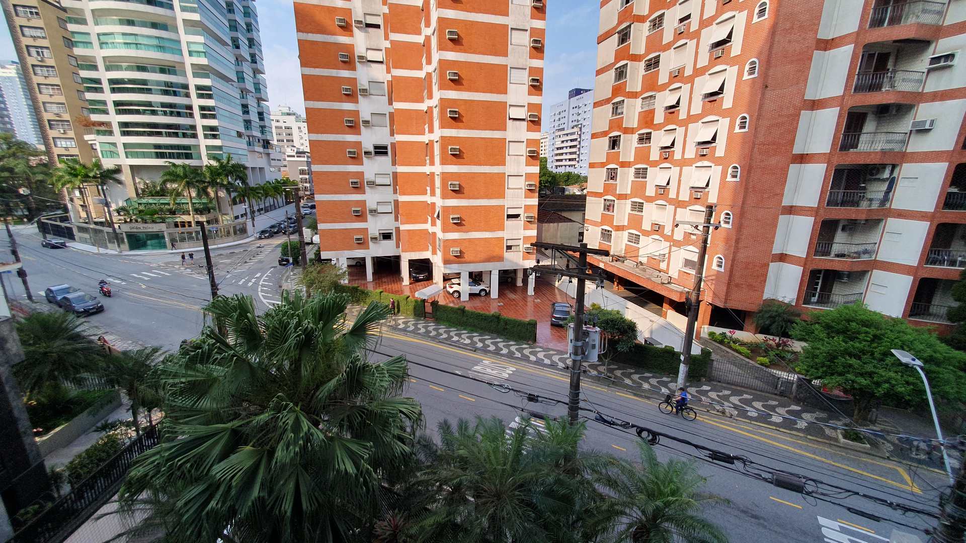 Apartamento à venda com 3 quartos, 100m² - Foto 2