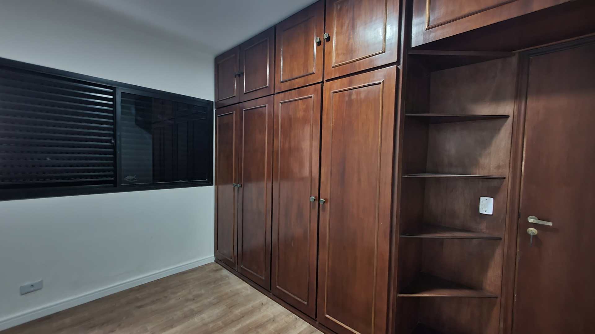 Apartamento à venda com 3 quartos, 100m² - Foto 47