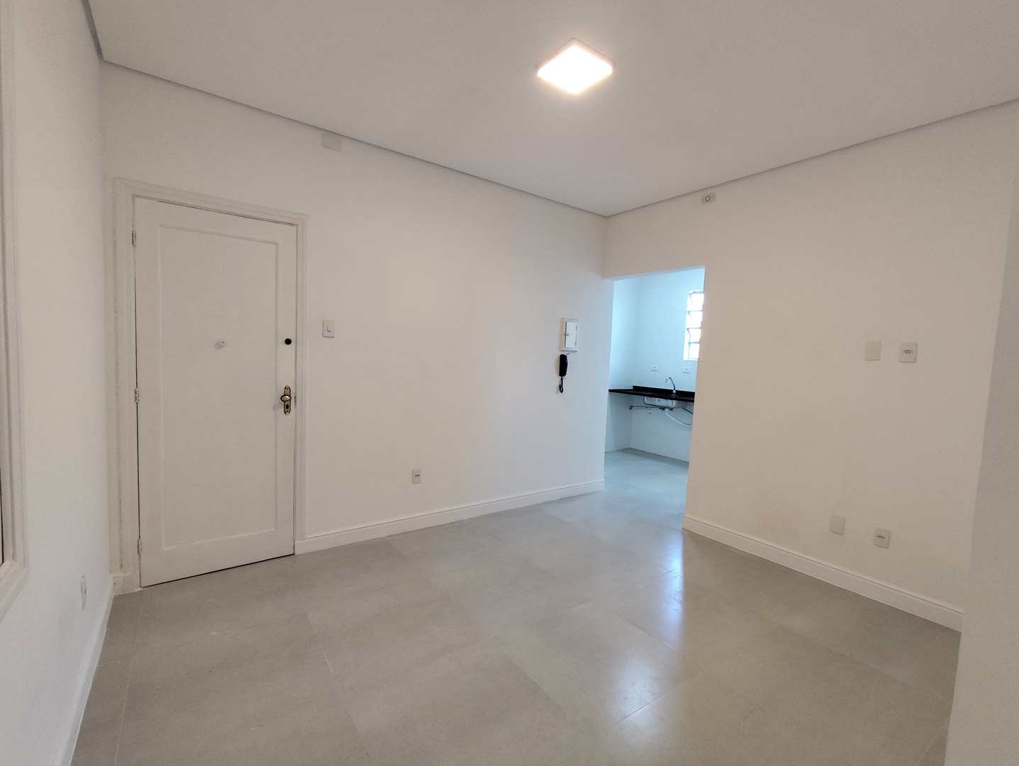 Apartamento à venda com 2 quartos, 62m² - Foto 14