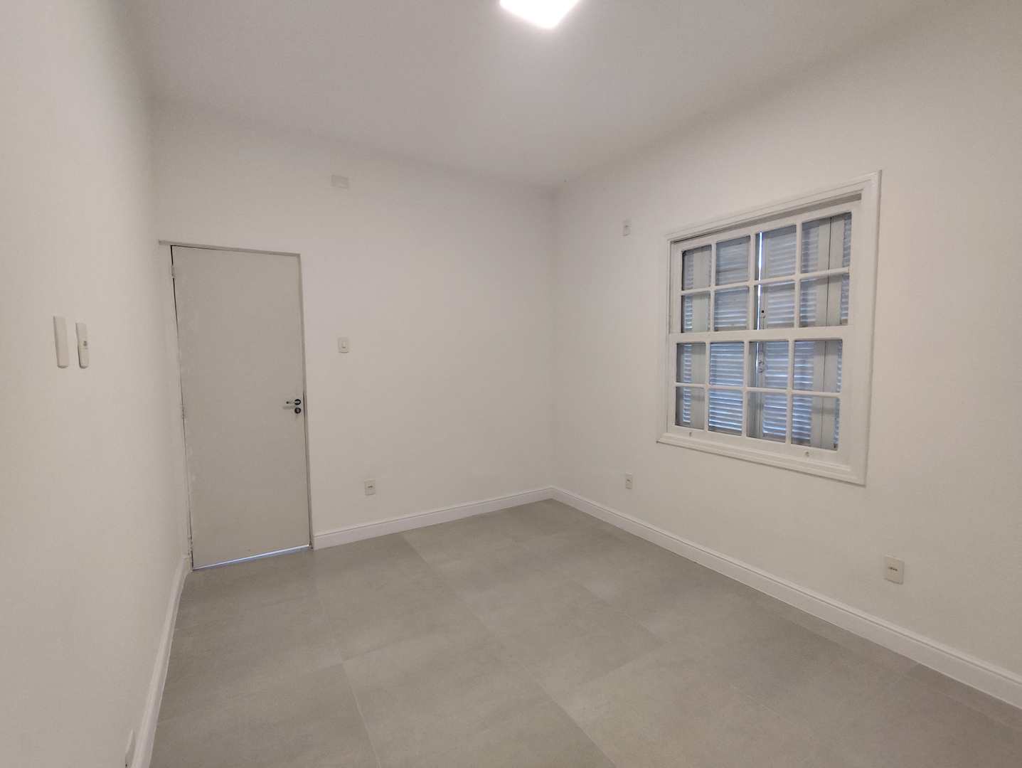 Apartamento à venda com 2 quartos, 62m² - Foto 11