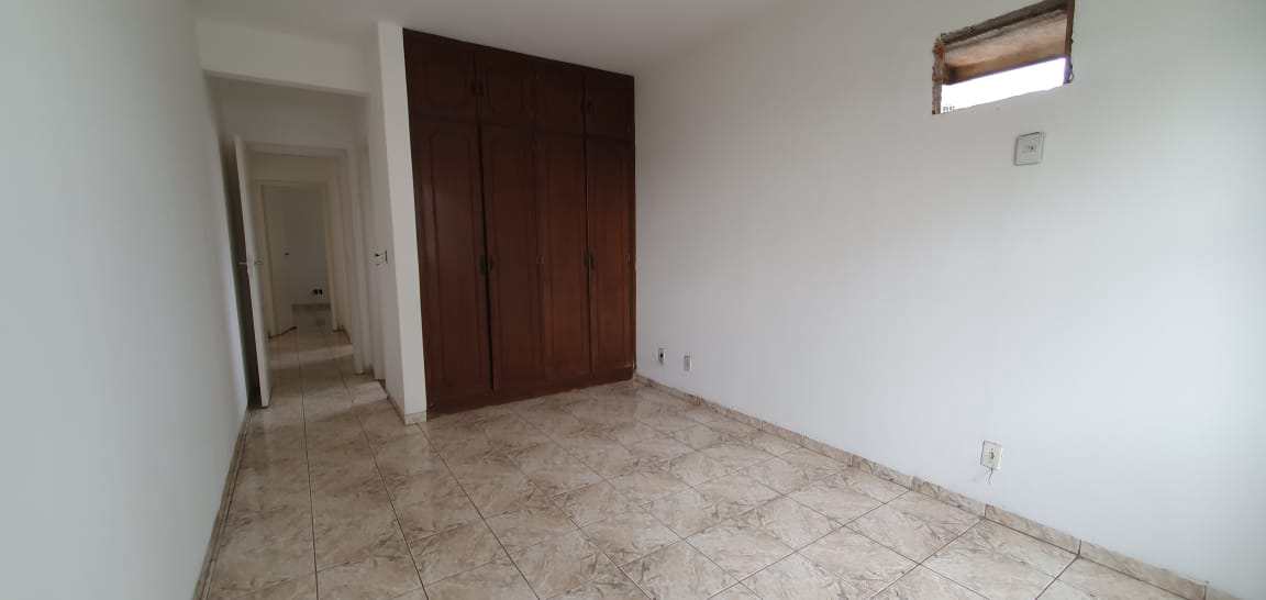 Apartamento à venda com 3 quartos, 143m² - Foto 35