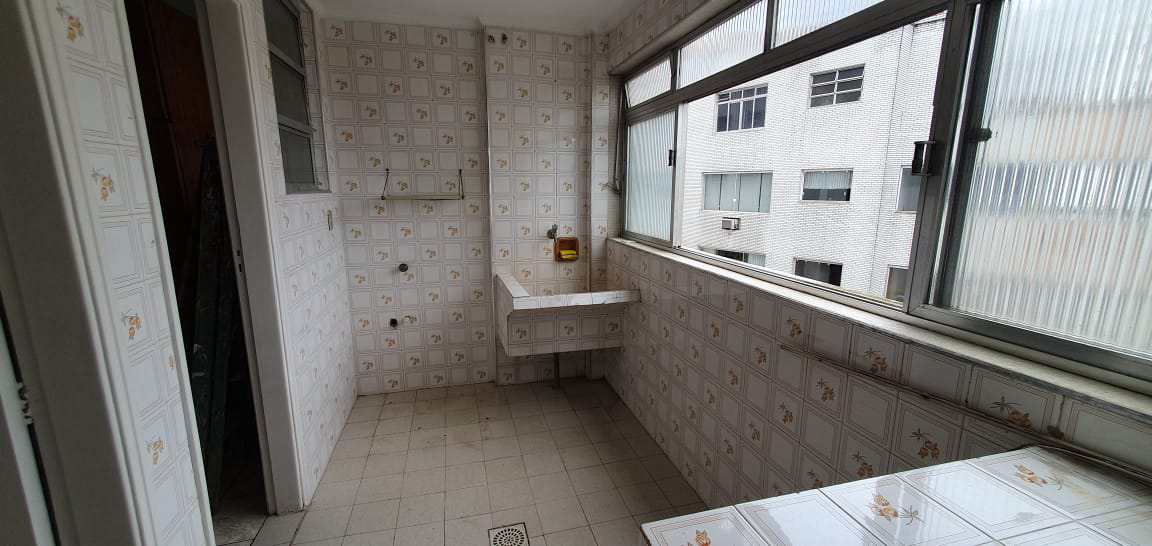 Apartamento à venda com 3 quartos, 143m² - Foto 18