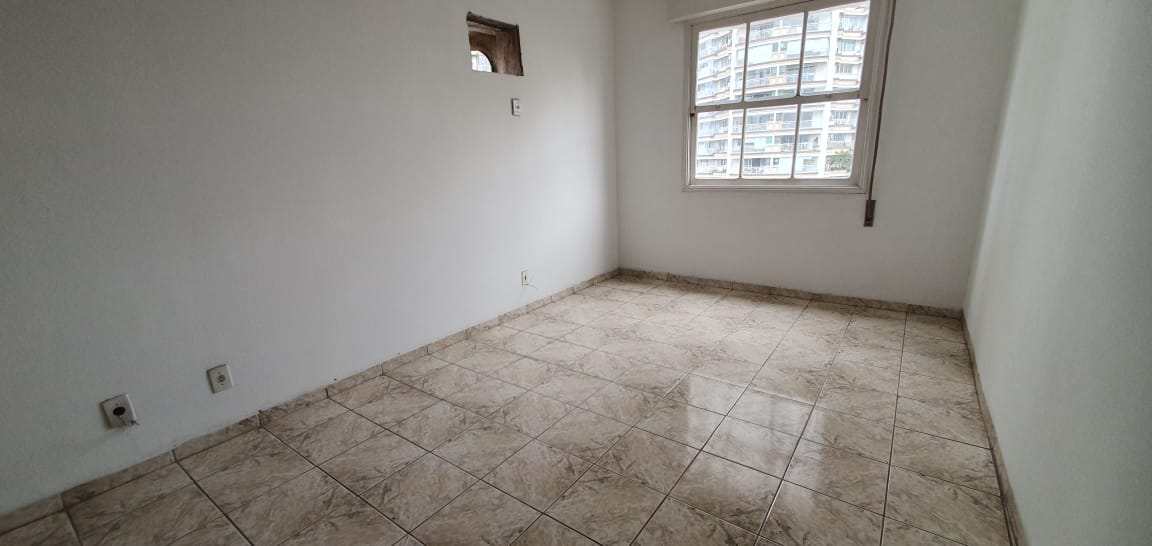 Apartamento à venda com 3 quartos, 143m² - Foto 22