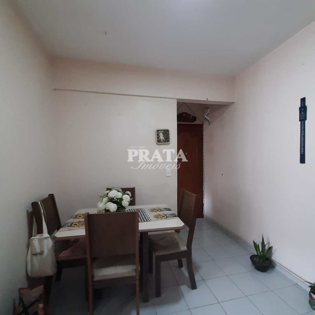 Apartamento à venda com 2 quartos, 67m² - Foto 4