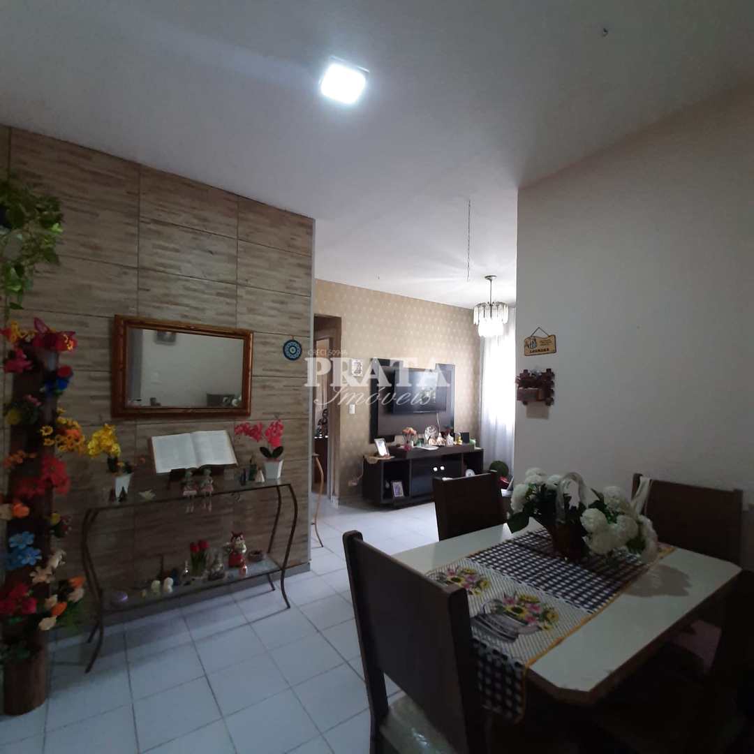 Apartamento à venda com 2 quartos, 67m² - Foto 3