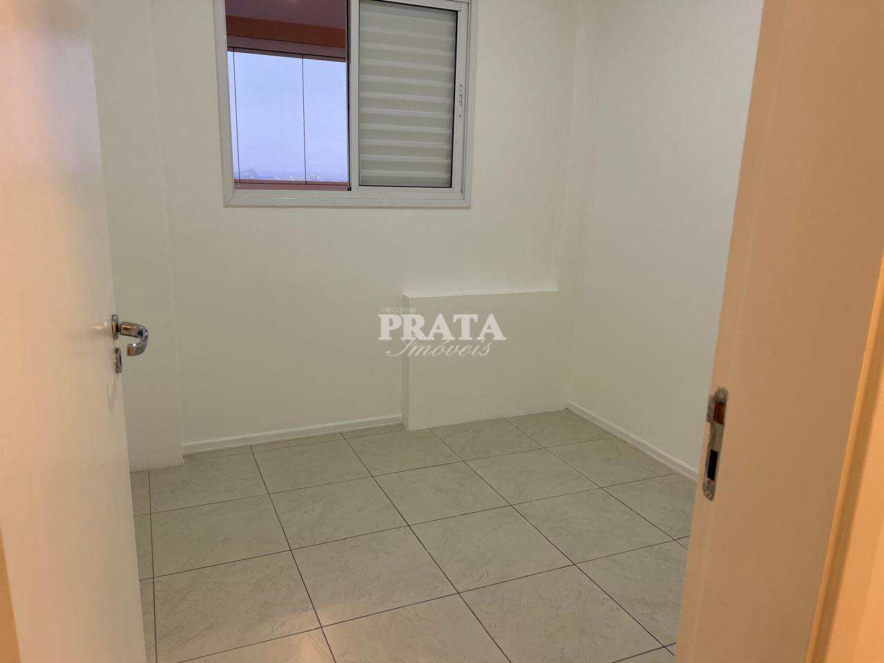 Apartamento para alugar com 3 quartos, 92m² - Foto 4