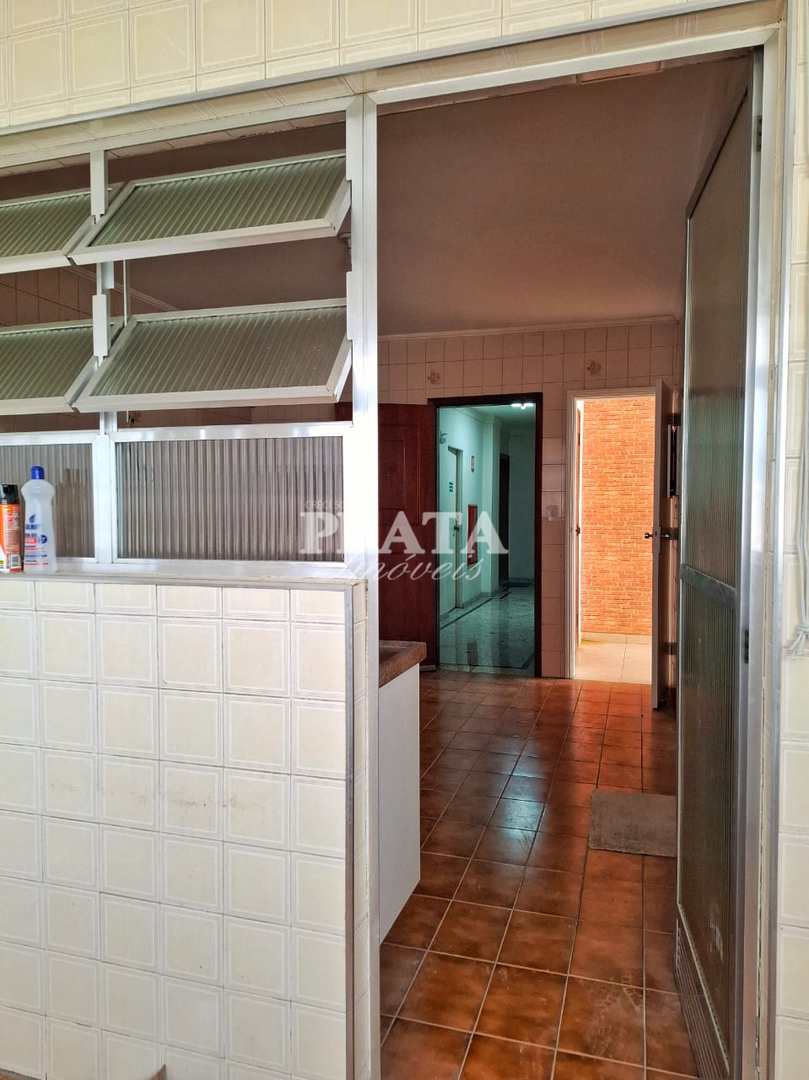 Apartamento para alugar com 2 quartos, 90m² - Foto 18