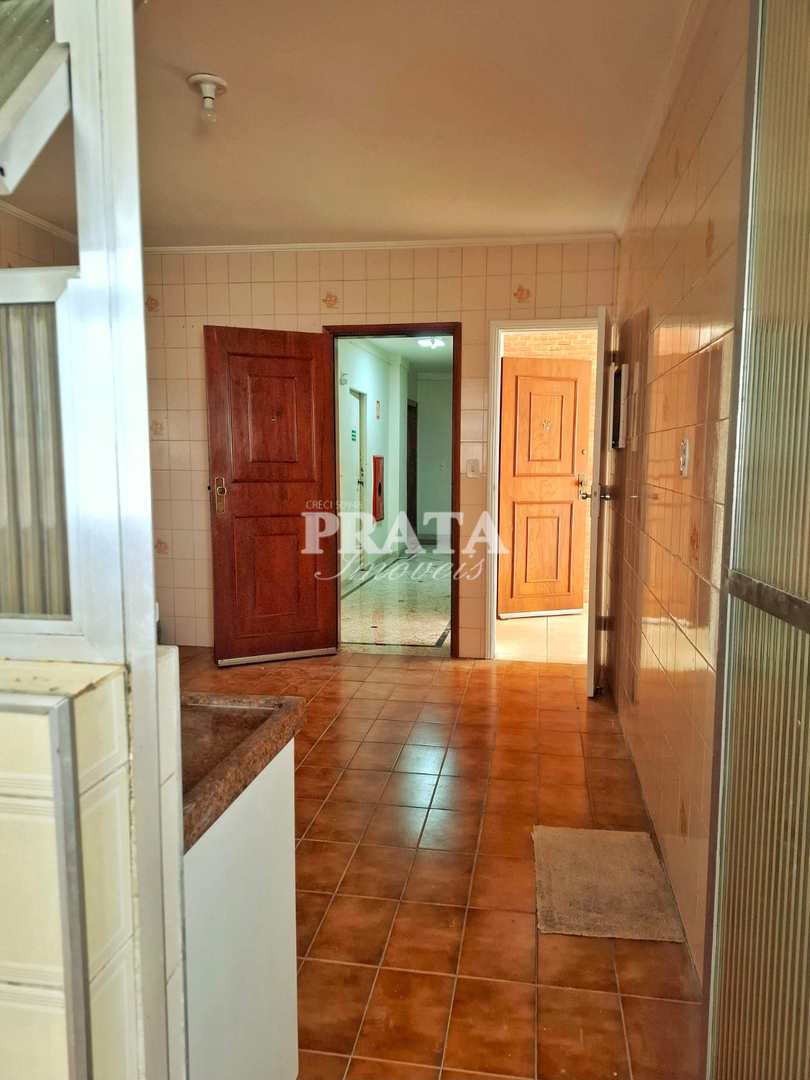 Apartamento para alugar com 2 quartos, 90m² - Foto 12