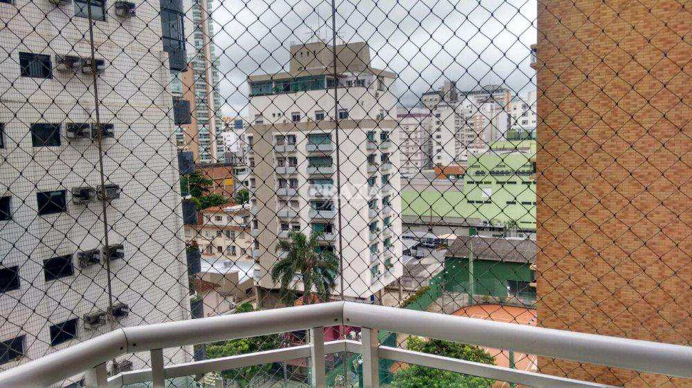 Apartamento para alugar com 3 quartos, 170m² - Foto 2