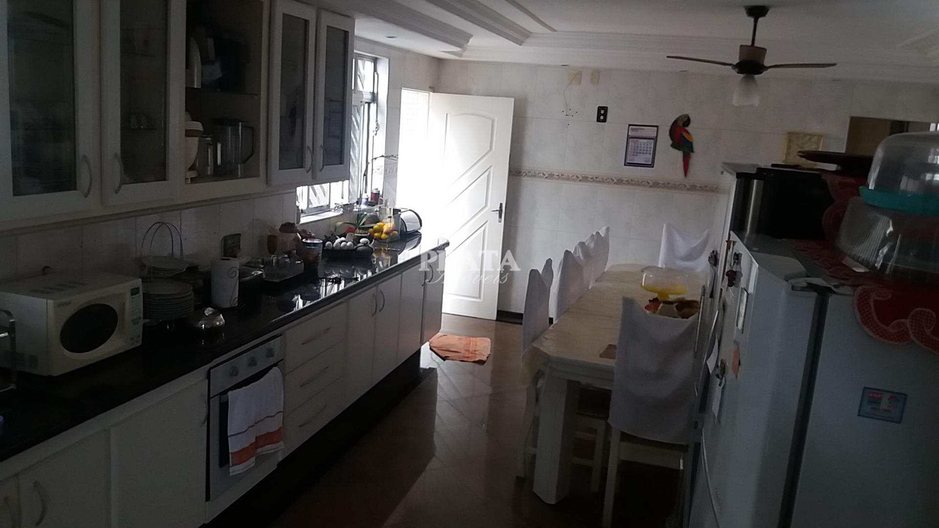 Casa à venda com 5 quartos, 400m² - Foto 13