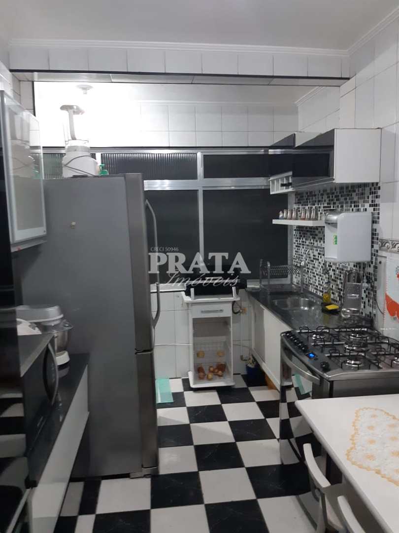 Apartamento à venda com 2 quartos, 70m² - Foto 7