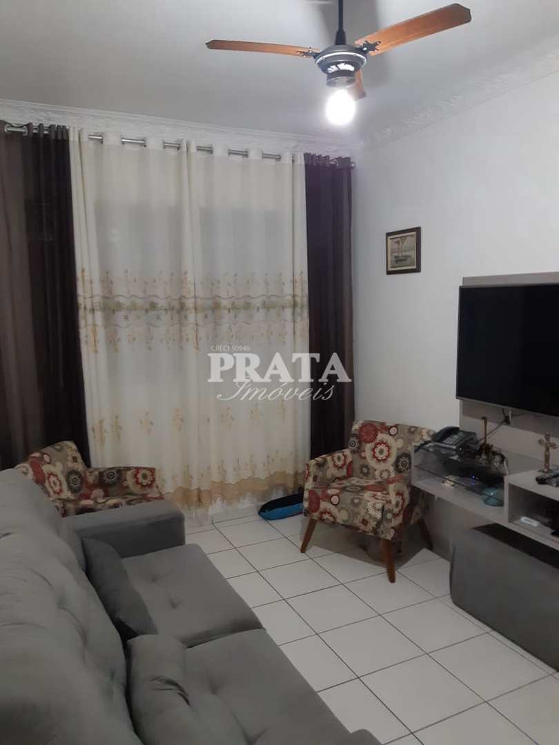 Apartamento à venda com 2 quartos, 70m² - Foto 2