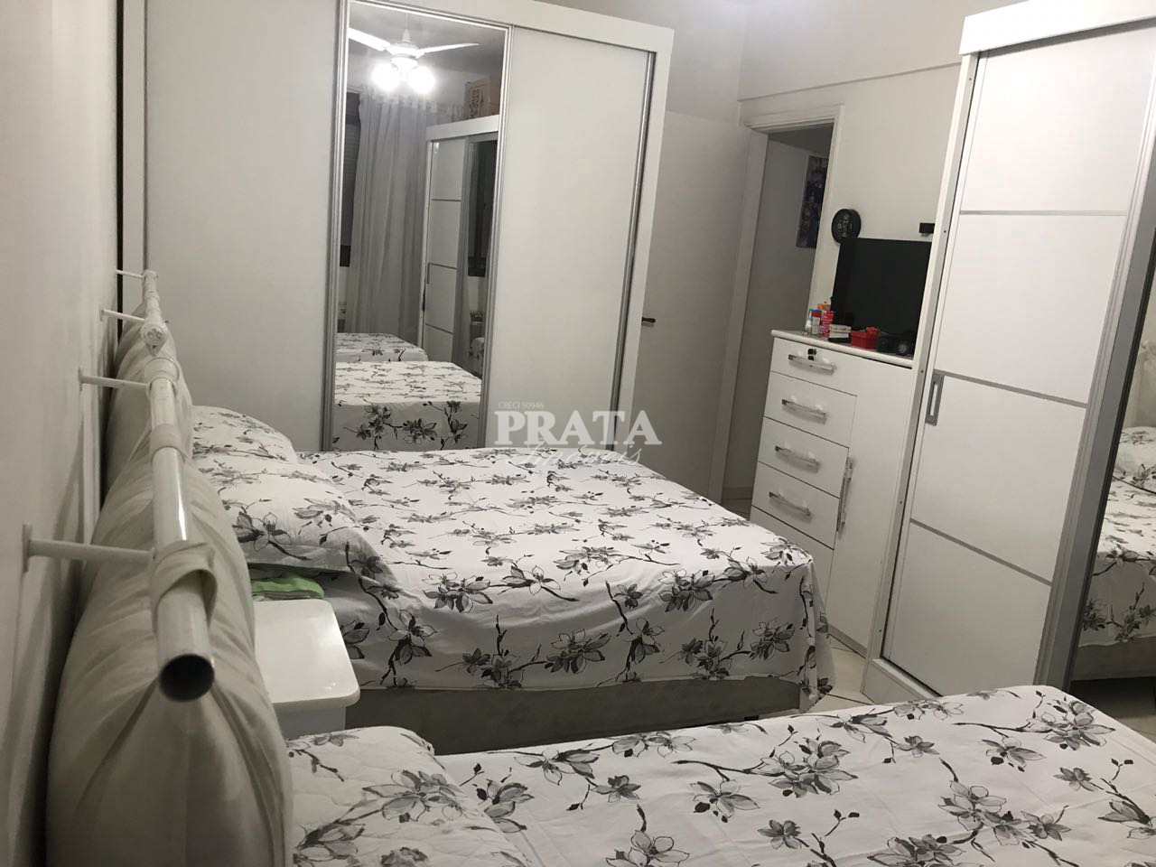 Apartamento à venda com 1 quarto, 60m² - Foto 5